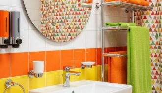 salle de bain geometrique retro